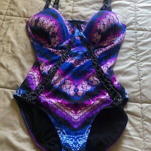 NWT Swimsuits for All brand One-Piece Women's Swimsuit Size 12